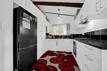 75 Kerrs Road, Manukau