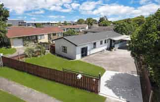 75 Kerrs Road, Manukau