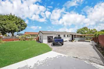 75 Kerrs Road, Manukau