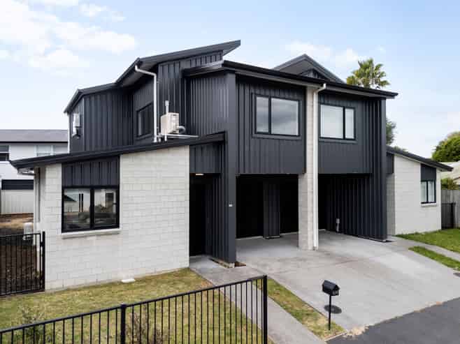 1/1 Splitt Avenue, Glenview