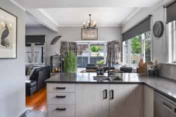 20A Shirley Street, Mangakakahi