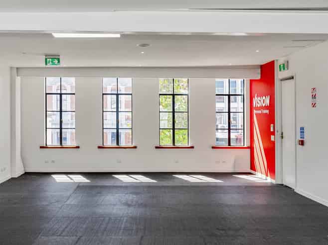 Versatile Parnell Village standalone