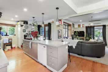 14 Ramahana Road, Huntsbury