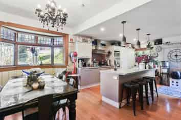 14 Ramahana Road, Huntsbury