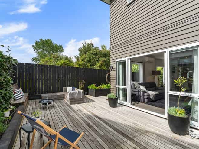 9 Manaaki Circle, Waiotaiki Bay