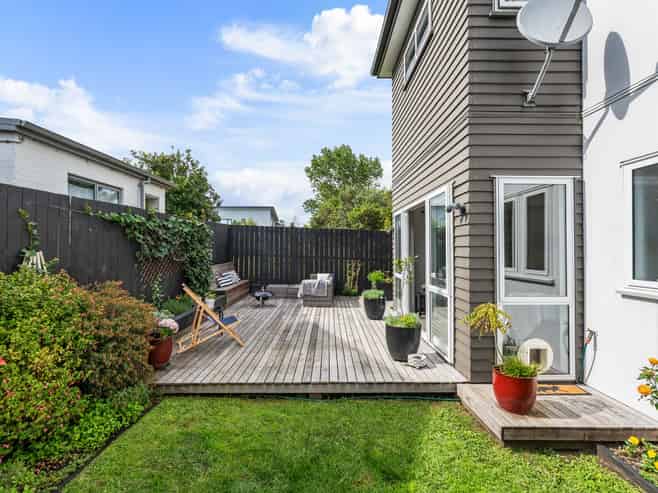 9 Manaaki Circle, Waiotaiki Bay