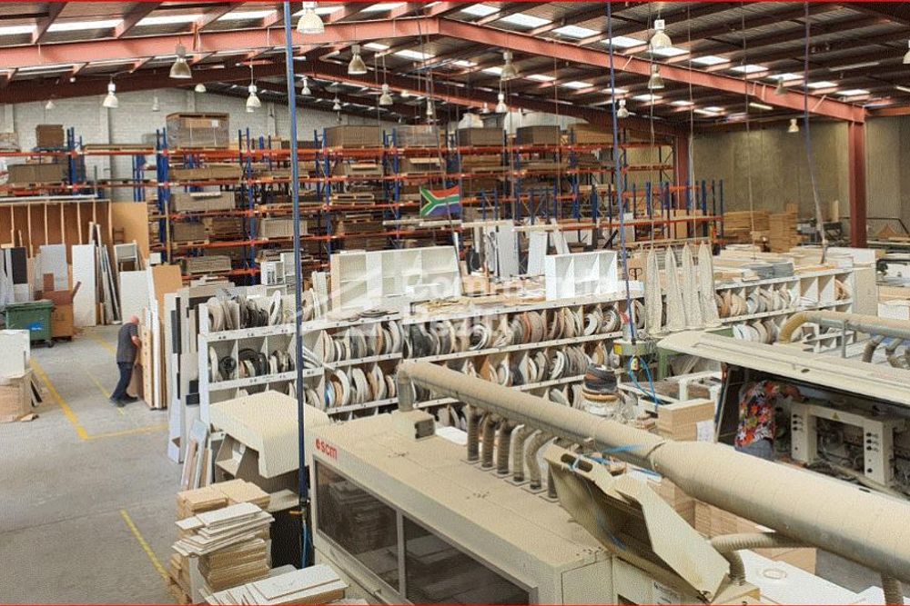 3780Sqm Warehouse & Office With Secure Yard – pohled 3