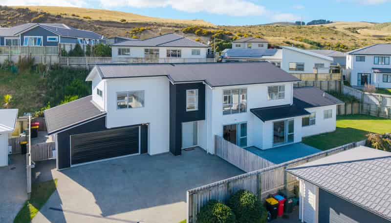 71 Grenada Drive, Grenada Village