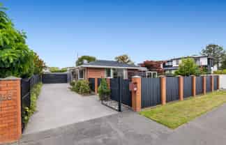 63 Mansfield Avenue, Saint Albans