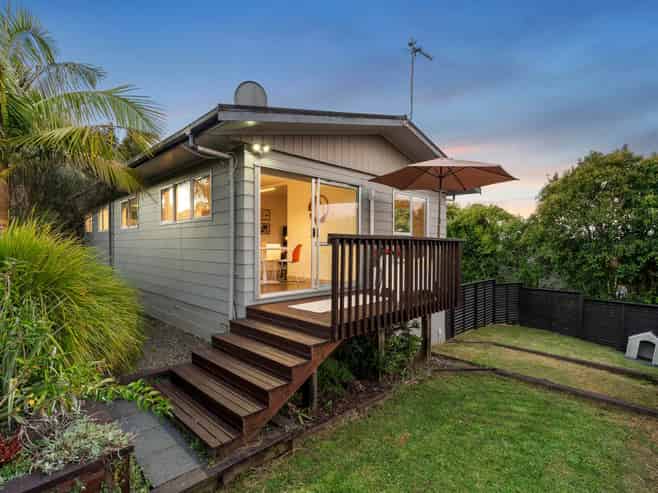 37B Salisbury Road, Birkdale