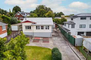  41 Hutchinson Avenue, New Lynn