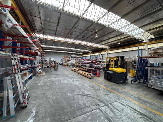CBRE | Cost Effective Warehouse in Mt Wellington