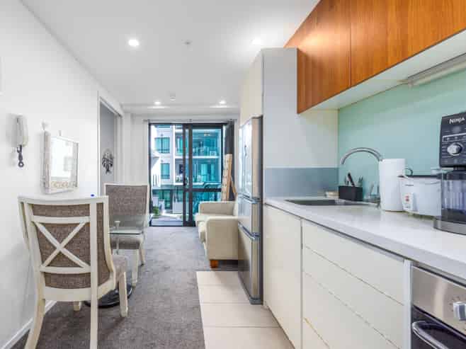 236/8 Dockside Lane, Auckland Central