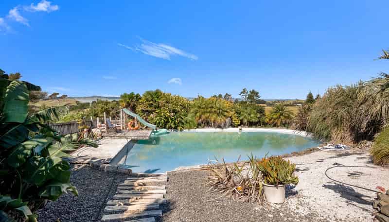 2856 South Head Road South Head, Helensville