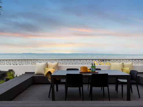 18A The Esplanade, Eastern Beach