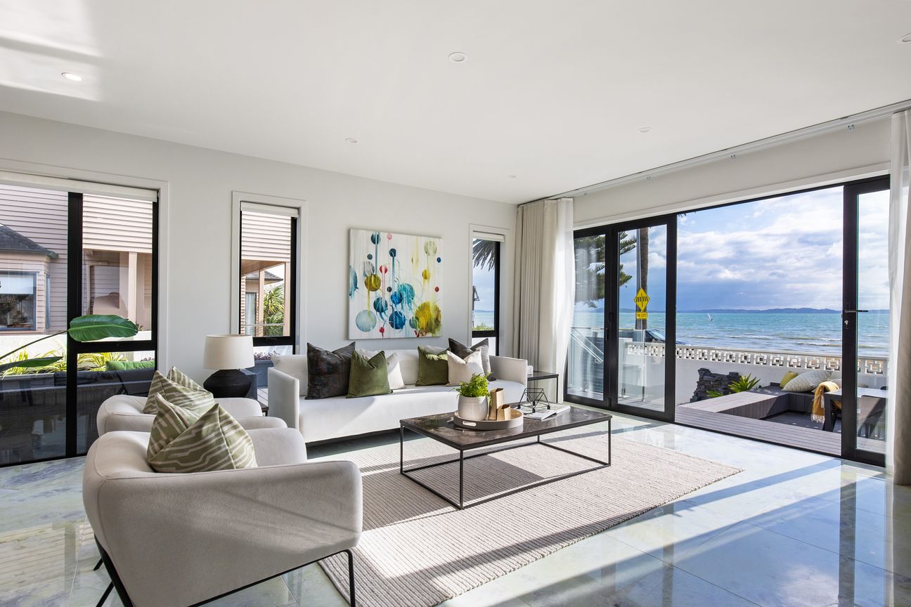 Absolute Waterfront Living - Serious Seller! - Bild 4