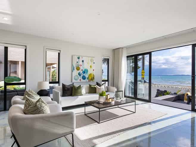 18A The Esplanade, Eastern Beach