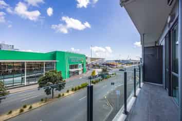 203/2 Dockside Lane, Auckland Central