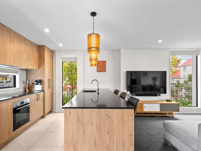 1/10 Bishop Street, Saint Albans