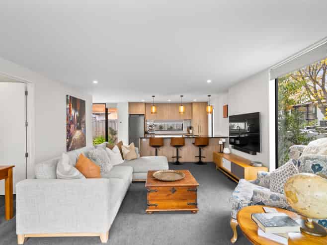 1/10 Bishop Street, Saint Albans