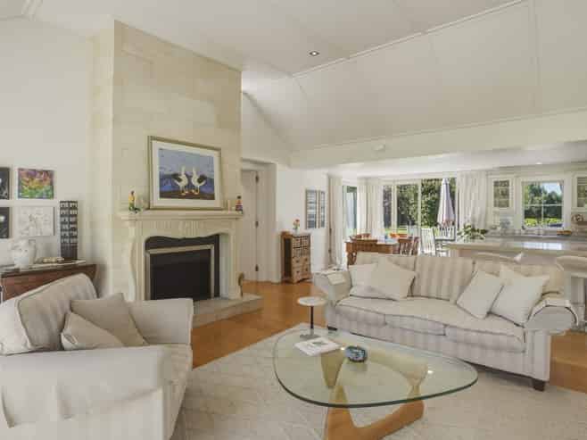 12 Tirohanga Road, North Taieri