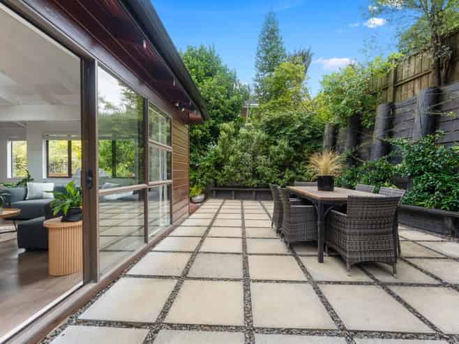 3/57 Pupuke Road, Birkenhead