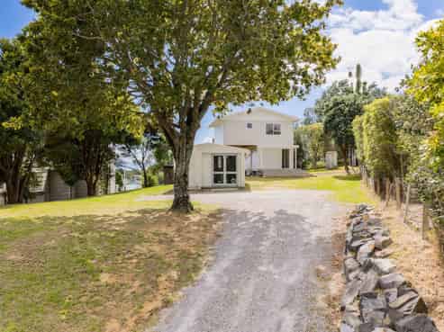 242 Molesworth Drive, Mangawhai Heads