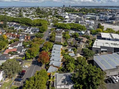 Rare Freemans Bay site: hold or redevelop