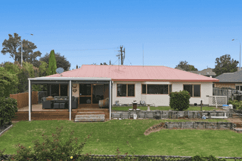 77 Poike Road, Hairini