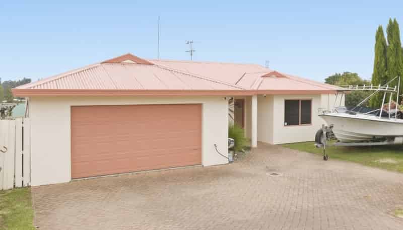 77 Poike Road, Hairini