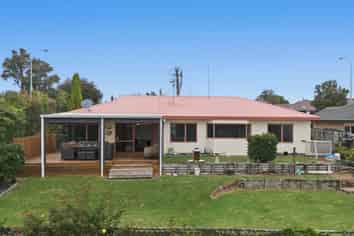 77 Poike Road, Hairini
