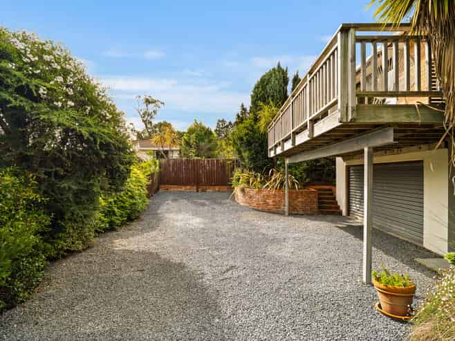 B/52 Barr Street, Kenmure