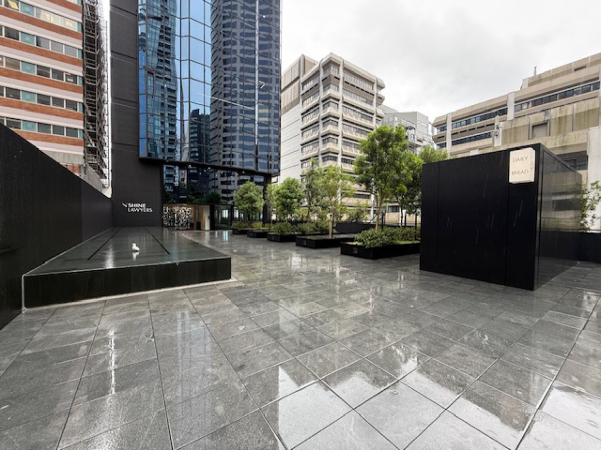 Gallery Style CBD Office | 1,611 m²