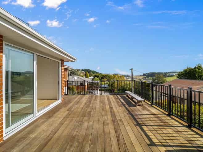 32 Hocken Street, Kenmure