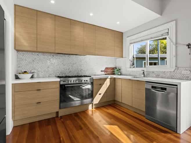 2033 Kahuranaki Road, Kahuranaki