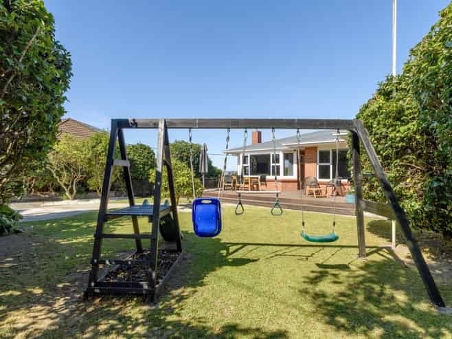 20 Brookfield Terrace, Brookfield