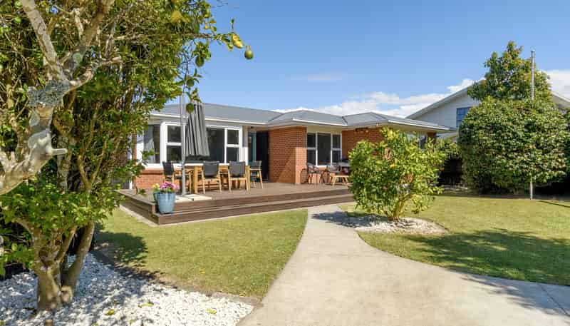 20 Brookfield Terrace, Brookfield