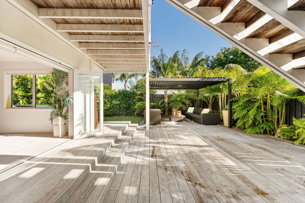 The luxury of coastal ease - Więcej