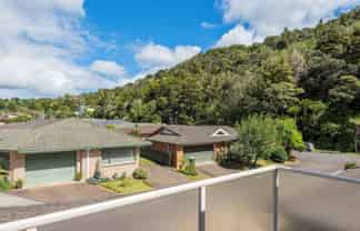 17 Garden Court, WOODHILL