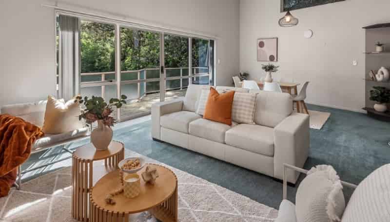 17 Garden Court, WOODHILL