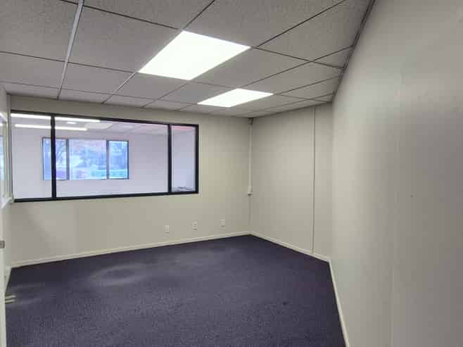 City / Stadium Edge – Office / Retail