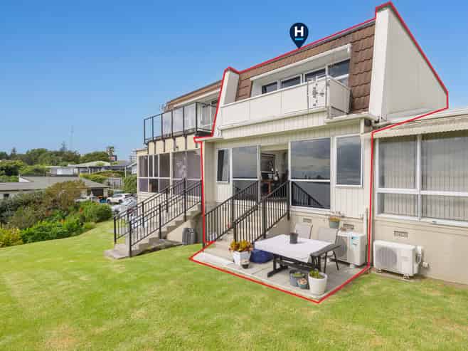 2/146 Spring Street, Tauranga