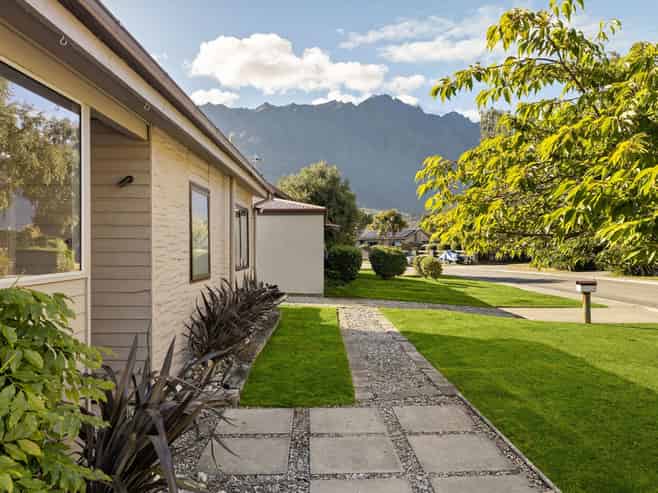 8 Kawarau Place, Frankton