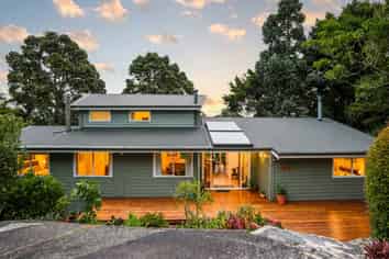 571 South Titirangi Road, Titirangi