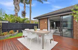 8 Blossom Grove, Papamoa