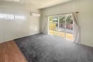 11b Ashmole Street, Woolston