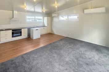 11b Ashmole Street, Woolston