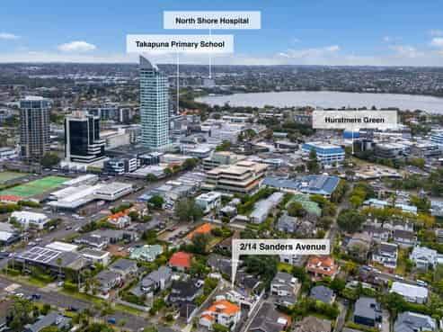 2/14 Sanders Avenue, Takapuna