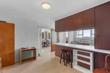 343 Mt Pleasant Road, Mount Pleasant