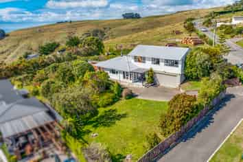 343 Mt Pleasant Road, Mount Pleasant
